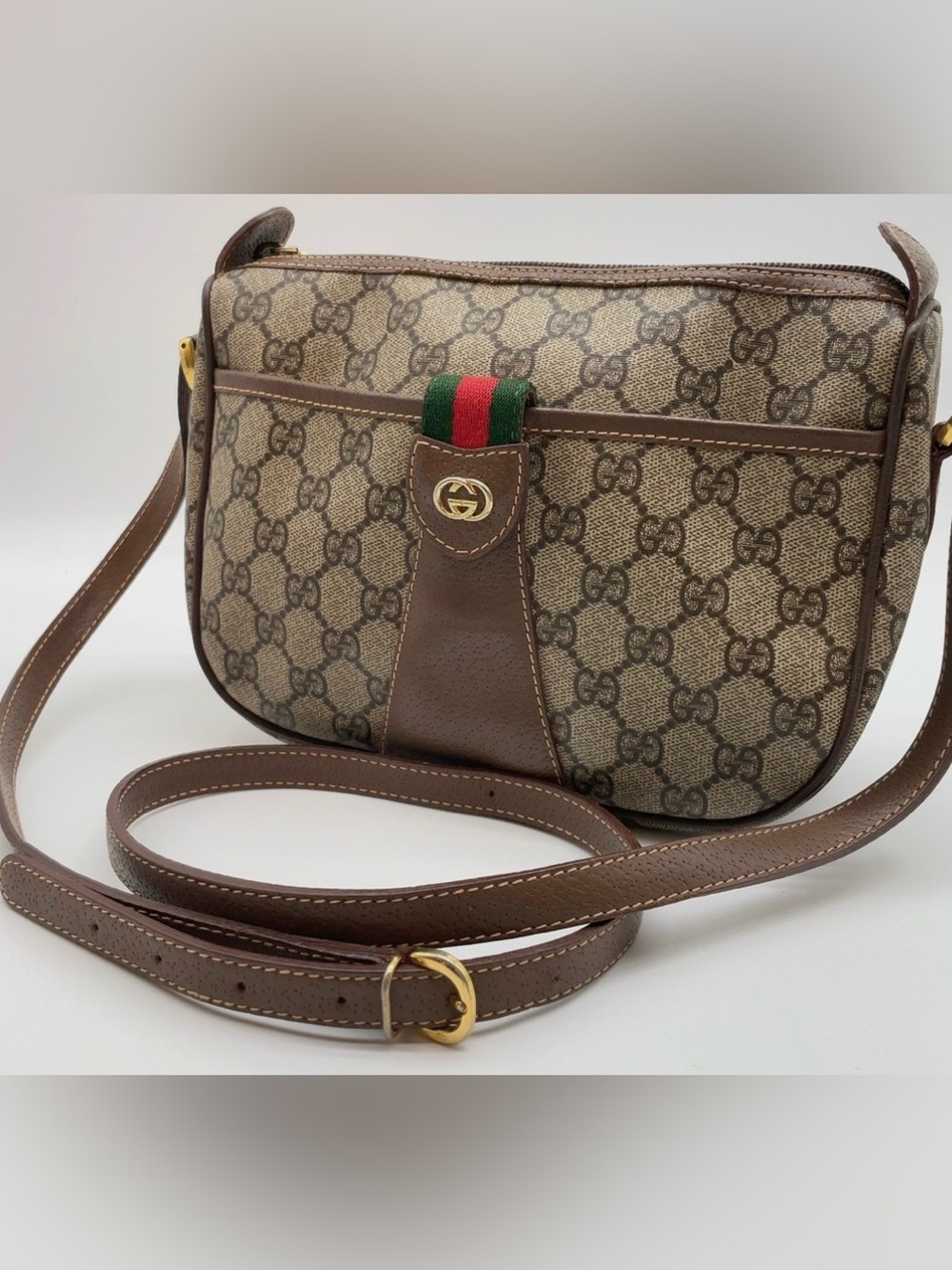 Vintage Gucci GG Supreme Web Crossbody Bag 🌟 - Picture 4 of 16
